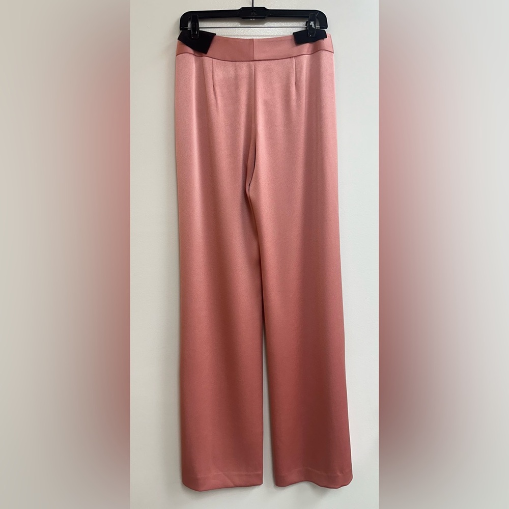 Alice + Olivia Deanna Satin Bootcut Trousers in Rose - Picture 7 of 9